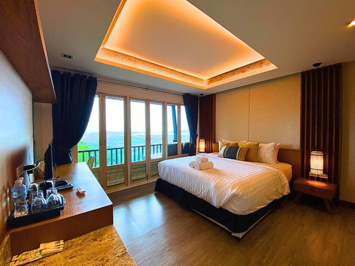 Phuket View Coffee And Resort Чалонг Экстерьер фото